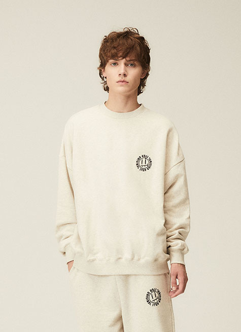[FACE LINE] LETTERING FACE EMBROIDERY SWEATSHIRTS_OATMEAL