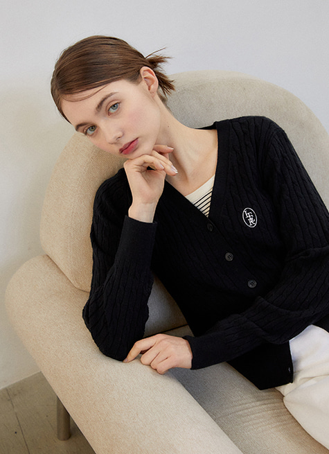 Classic Logo Embroidery cable cardigan_Black